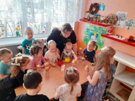 Огород на подоконнике Огород на подоконнике.